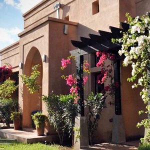 1_Atlas_outside_20110502_preview